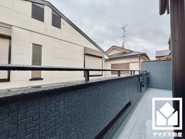 宇治市伊勢田町砂田　2期　1号棟のバルコニー