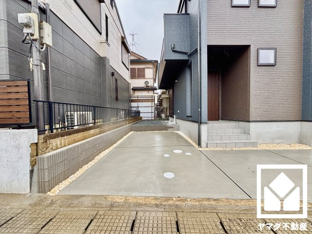 宇治市伊勢田町砂田　2期　1号棟の駐車場