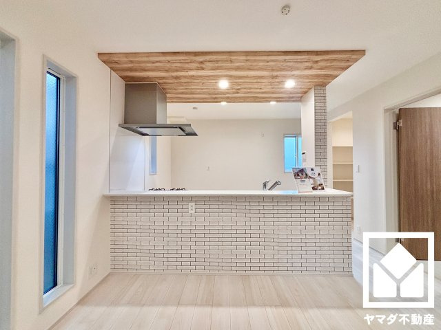 宇治市伊勢田町砂田　2期　1号棟のキッチン