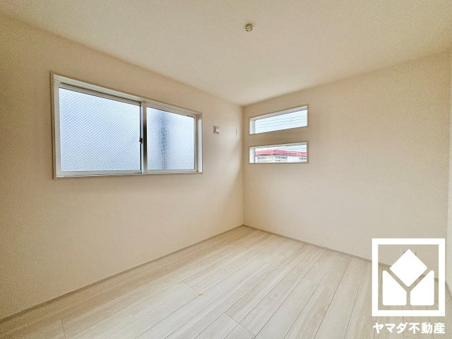 宇治市伊勢田町砂田　2期　1号棟の洋室