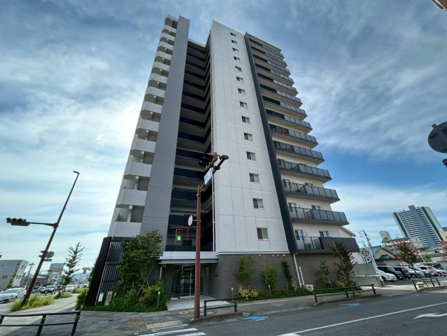 豊田市昭和町２丁目の賃貸マンションの外観