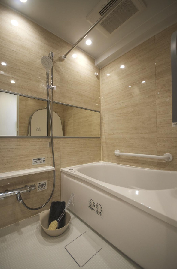 東戸塚ガーデンハウス1番館【仲介手数料無料】の浴室