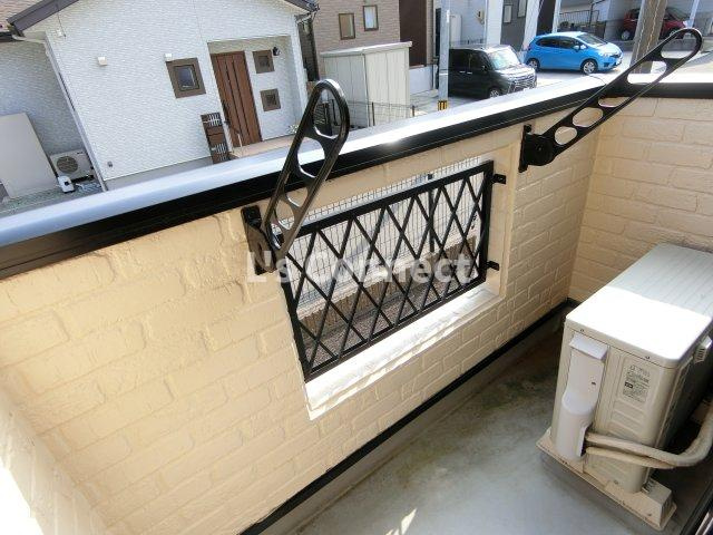 【バルコニー】 | ラックステラ | 晴れた日には洗濯物もたくさん干せます。