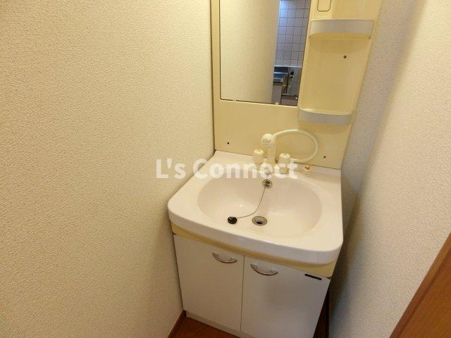 【洗面所】 | ラックステラ | 朝の支度もスムーズな独立洗面台。