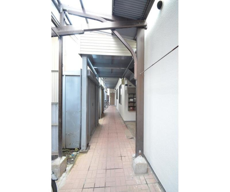 エステートピア桂のロビー