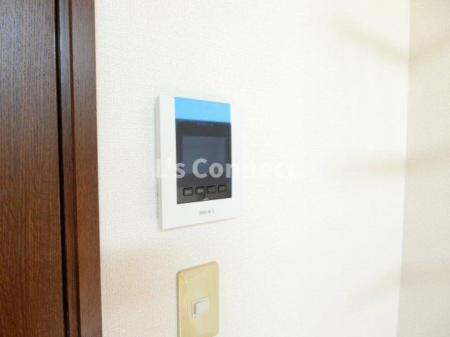 【セキュリティ】 | コリーヌ南光台Ⅱ番館 | ＴＶモニターホンで来客の確認ができます。