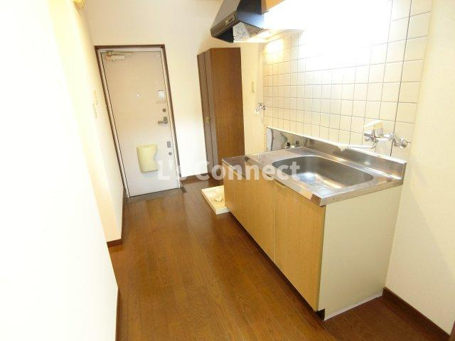 【その他】 | コリーヌ南光台Ⅱ番館 | 約３帖のキッチンスペース。