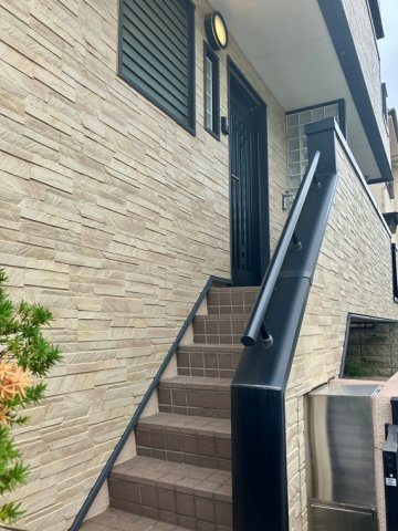 桜川戸建のエントランス