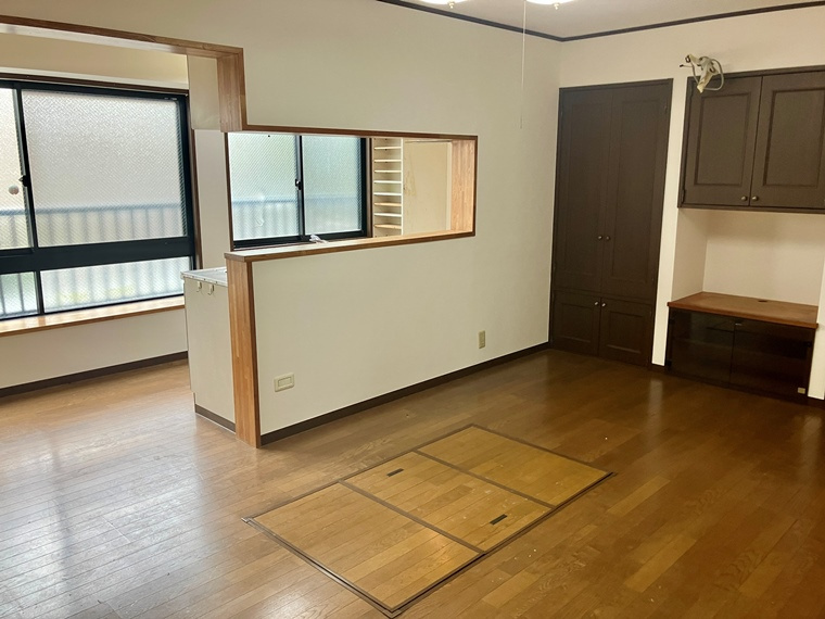 桜川戸建の居間・リビング