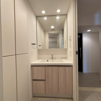 【洗面所】 | パークアクシス品川天王洲アイル | ※写真は同タイプ住戸です。