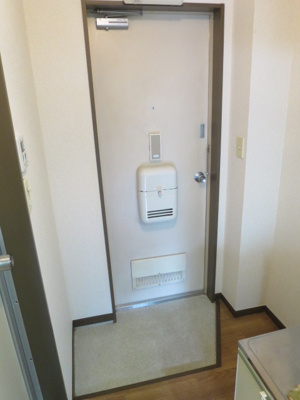 【その他】 | ハイツ彩 | 玄関