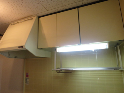 【その他】 | ハイツ彩 | キッチン吊戸棚