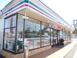 セブンイレブン綾瀬深谷浅間橋店まで550ｍ