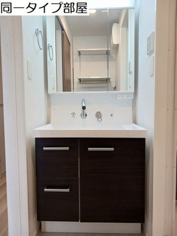 リヒトミューレの洗面所|広い洗面スペース