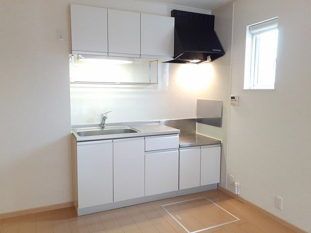 ラフレシ－ル　Ａのキッチン|コンパクトなキッチンで掃除もラクラク