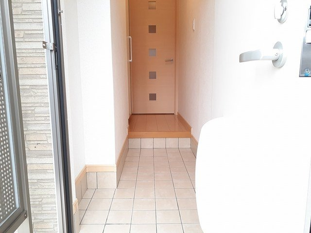 ラフレシ－ル　Ａの玄関|シンプルで使いやすい玄関です