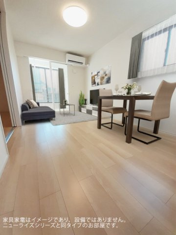 スリージェメゾン　Ⅰの居間・リビング|ゆったりとしたリビングです