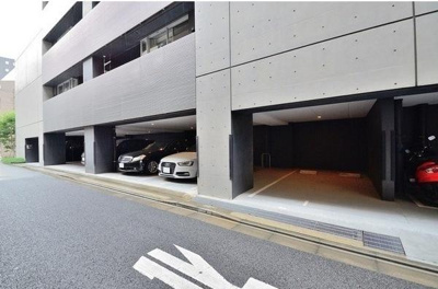 【駐車場】 | コンフォリア新川