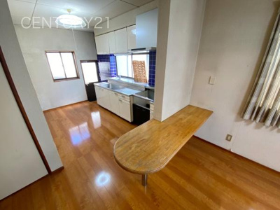 【居間・リビング】 | 前橋市北代田町中古一戸建て