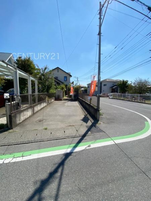 【前面道路含む現地写真】 | 前橋市北代田町中古一戸建て
