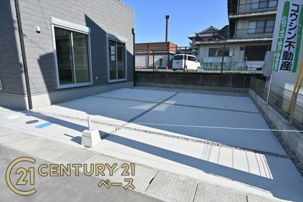 リーブルガーデン指柳町 ２号棟 ／新築一戸建の駐車場|■現地撮影写真■小学校まで徒歩圏内の分譲地です！