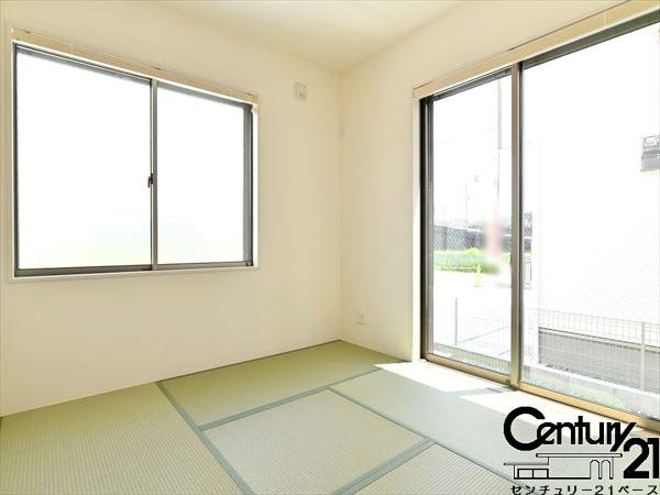 リーブルガーデン指柳町 ２号棟 ／新築一戸建の内観：施工例|■ほっこり落ち着ける和室！客間としてもご利用いただけます！■