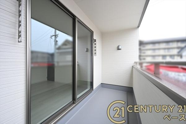 リーブルガーデン指柳町 ６号棟 ／新築一戸建のバルコニー|■日当たりのよいバルコニー！洗濯物もよく乾きます！■