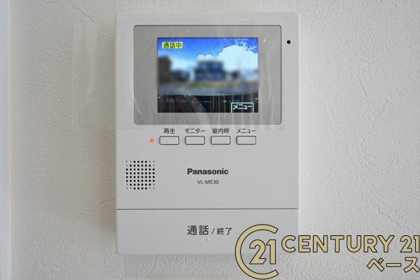 桜井市三輪 ２８号地 ／一戸建の内装|■現地撮影写真■ＴＶモニター付きインターホンで防犯対策もバッチリ！来客も一目でわかり安心です！