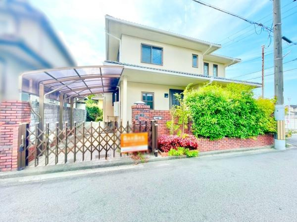 【外観】 | 南海本線「浜寺公園」駅が徒歩12分。閑静な住宅街で小さなお子様がいらっしゃるご家庭でも安心してお住まい頂けます！！