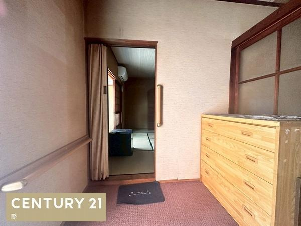 白浜町堅田　店舗付き住宅の玄関