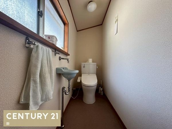 和歌山市西高松2丁目　中古戸建のトイレ
