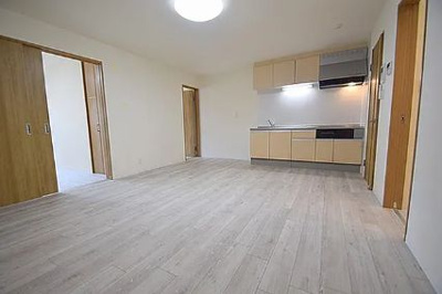  | クリエオーレ高殿