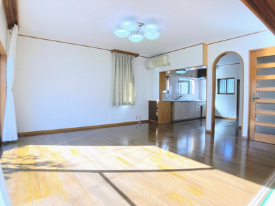 【居間・リビング】 | 磯子区杉田戸建て