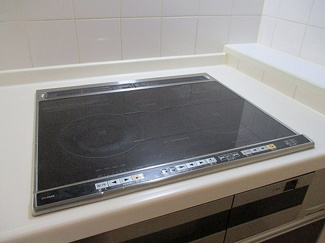 【設備】 | サーパス新町一丁目 | ＩＨクッキングヒーター※前回募集時の写真２０２１年９月撮影
