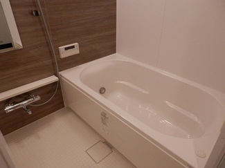 【浴室】 | サーパスシティ平成マークテラス | 自動湯張、循環式追い焚き機能付き