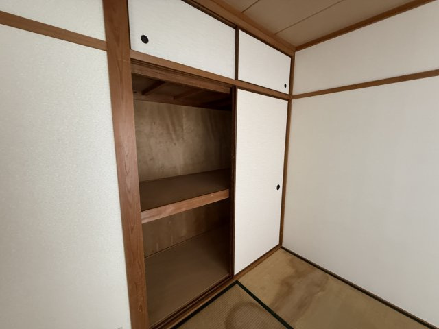 パープルコーポの収納