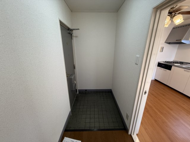 パープルコーポの玄関