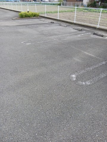 Ｓｏｎｏ　ＦｅＬｉｃｅの駐車場|カースペースがあります