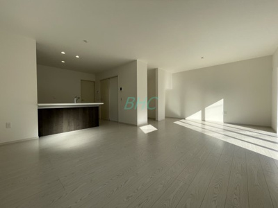 【外観】 | 本丸町1期1区画1号地 | ここに住むからこそ意味がある。すべての（始まり）をここから迎えます。