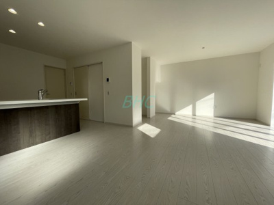 【前面道路含む現地写真】 | 本丸町1期1区画1号地