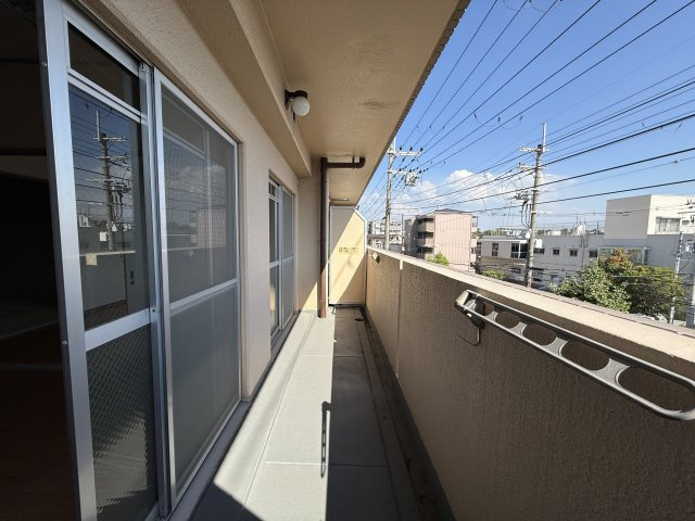 スカイハイツ緑地のバルコニー