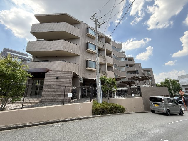 ステイツ千里桃山台