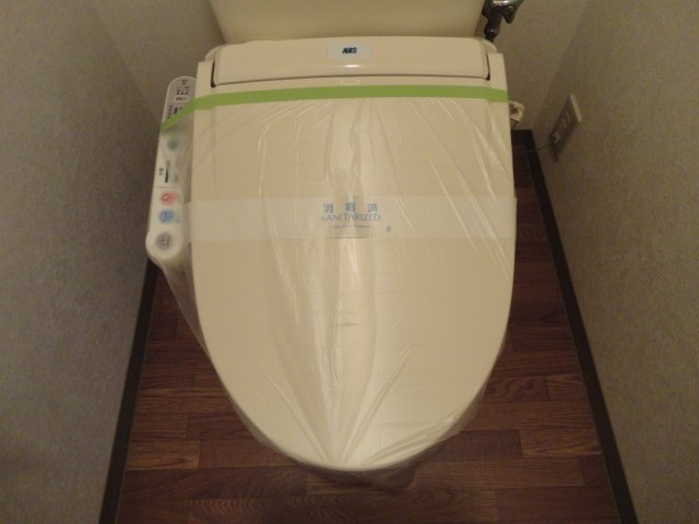 フィオーレのトイレ|シャワー付トイレ