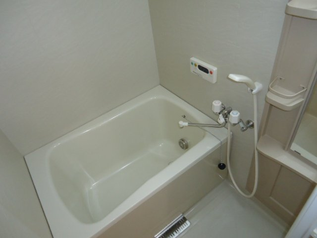 フィオーレの浴室|バス