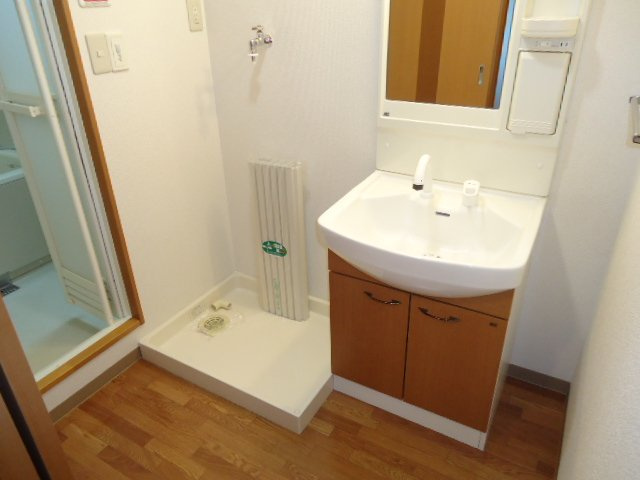 フィオーレの洗面所|洗面(人感センサーライト)