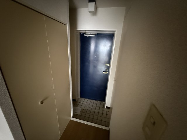 クレアコート曽根の玄関