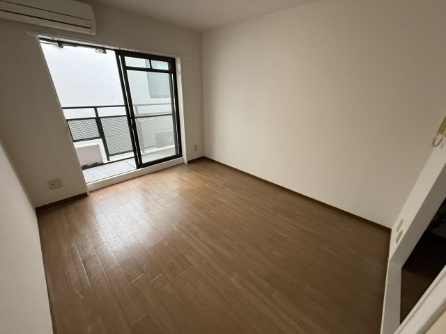 クレアコート曽根の居間・リビング