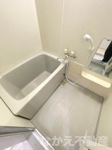 【浴室】 | コンパクトで使いやすいお風呂です