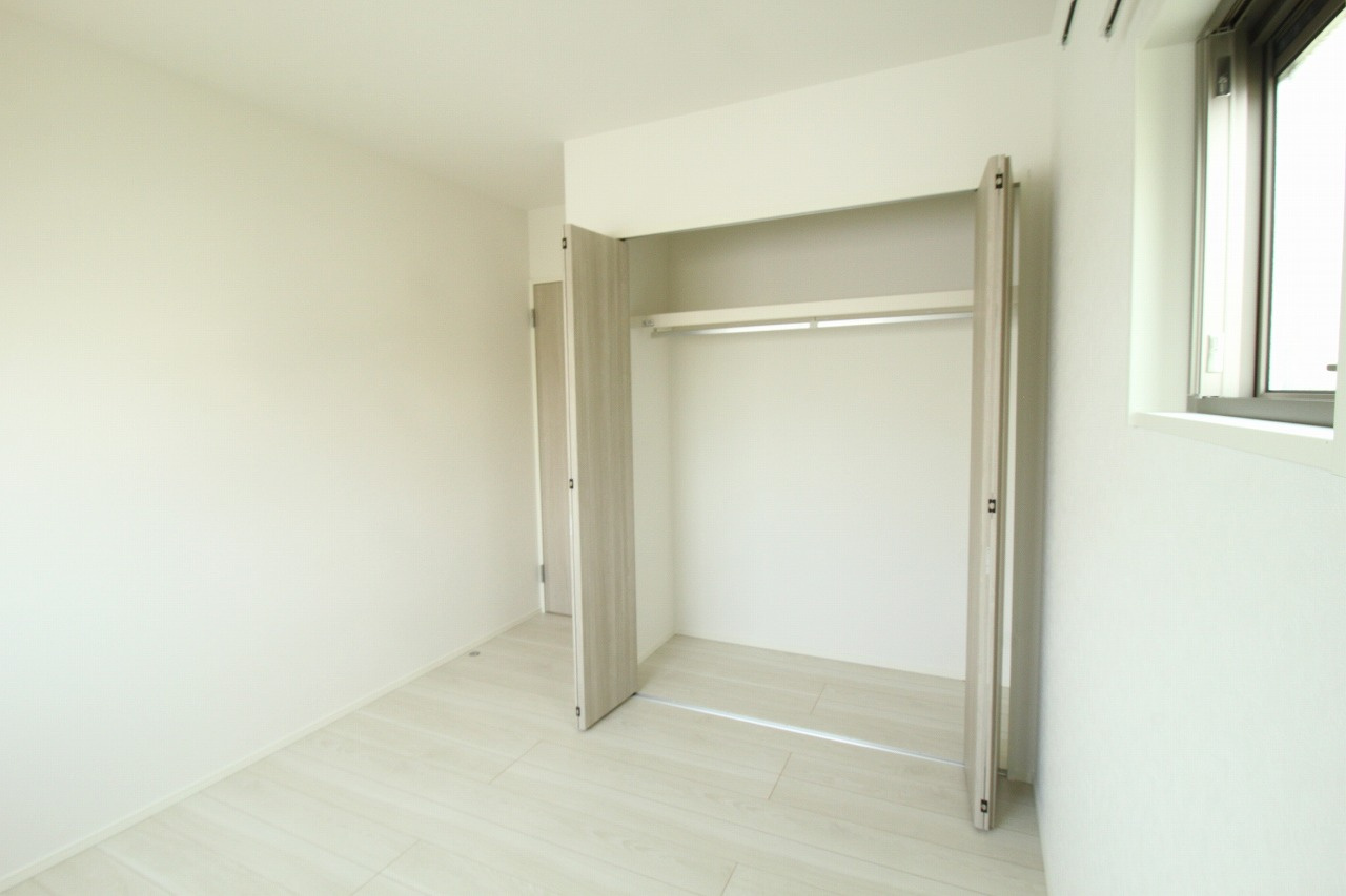 旭天神町　新築戸建　③　【内覧可能】の収納|2Ｆ　北の部屋　5.1帖
