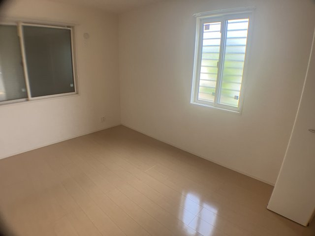 レ.セーナのその他